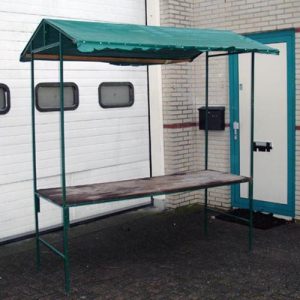 Marktkraam groen [incl. op- en afbouw]